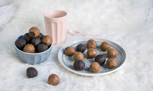 Chocolate Brownie & Peanutbutter Energyballs